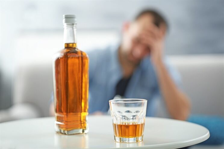 Alcohol consumption negatively affects a man's erectile function